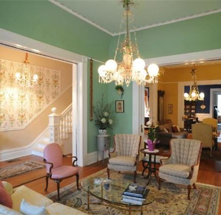 Five Continents Bed And Breakfast New Orleans Oda fotoğraf